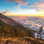 5 Razones para Subir el Acatenango y Ver el Volcán de Fuego Erupcionar